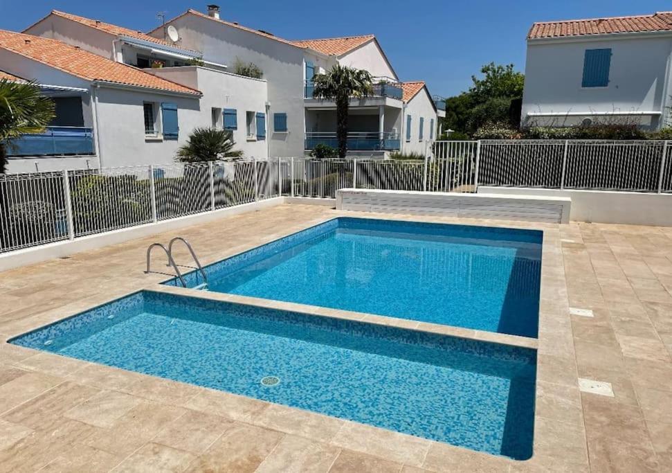 Jolie Maison Proche Mer - 8 Voyageurs - 4 Chambres Vaux-sur-Mer Kültér fotó